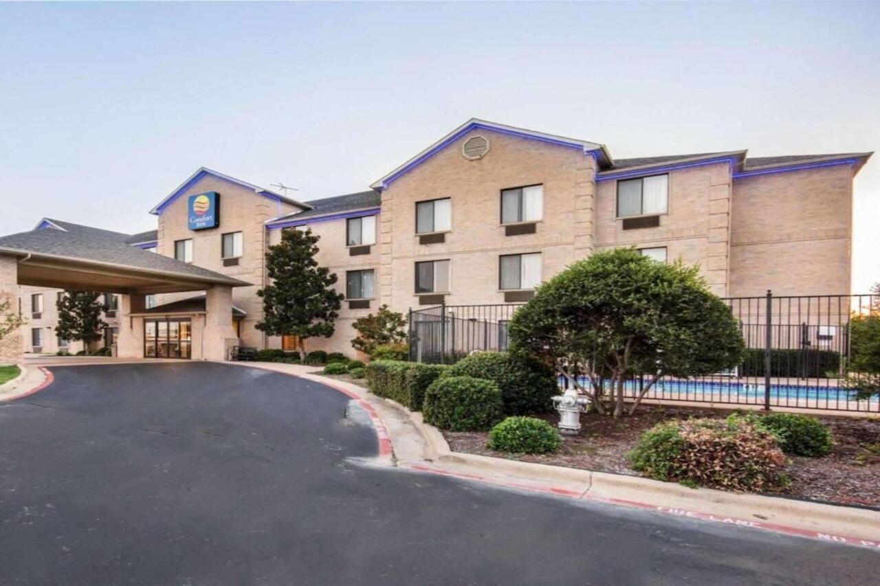 Comfort Inn & Suites Mansfield Buitenkant foto