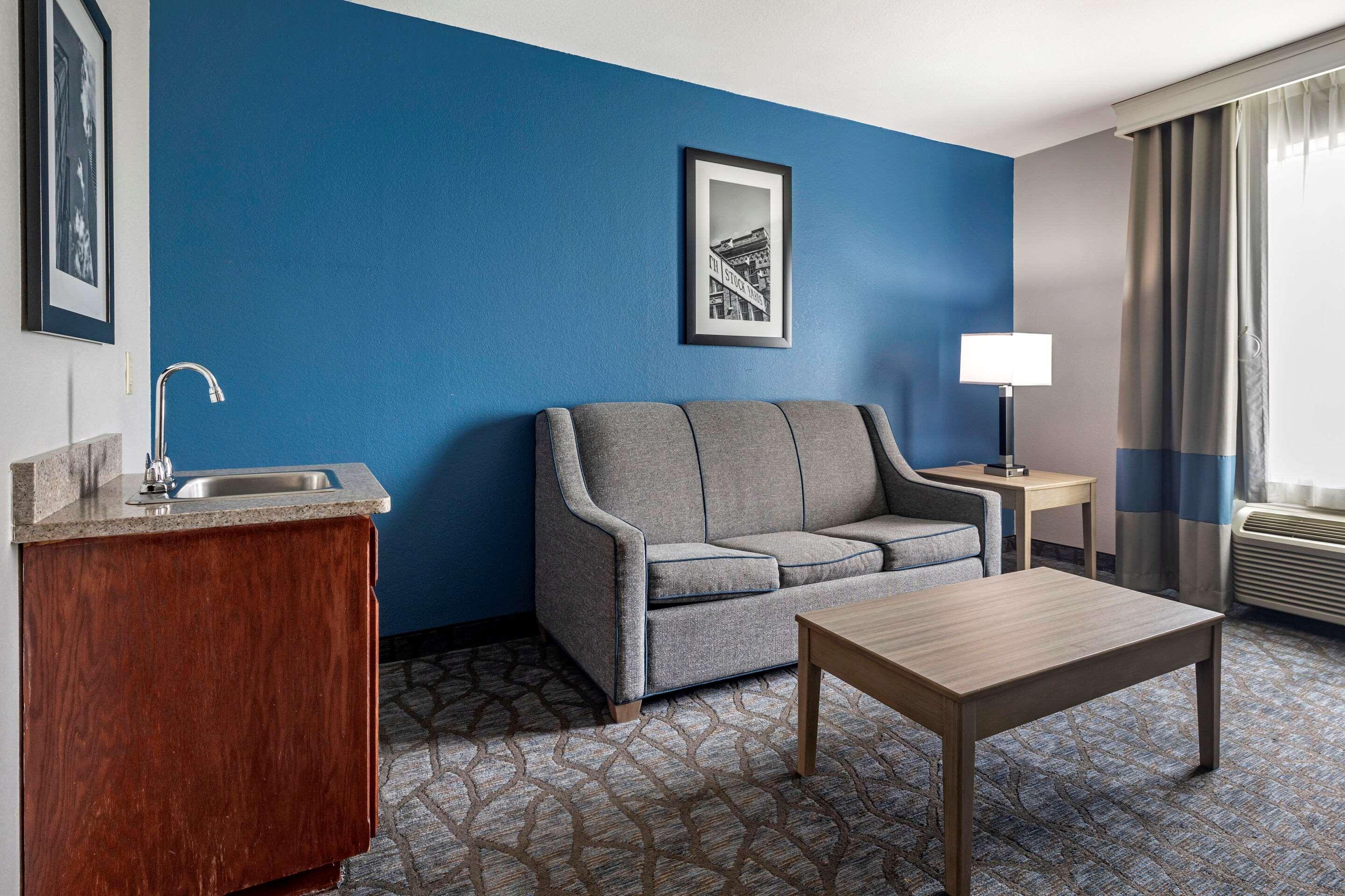 Comfort Inn & Suites Mansfield Buitenkant foto