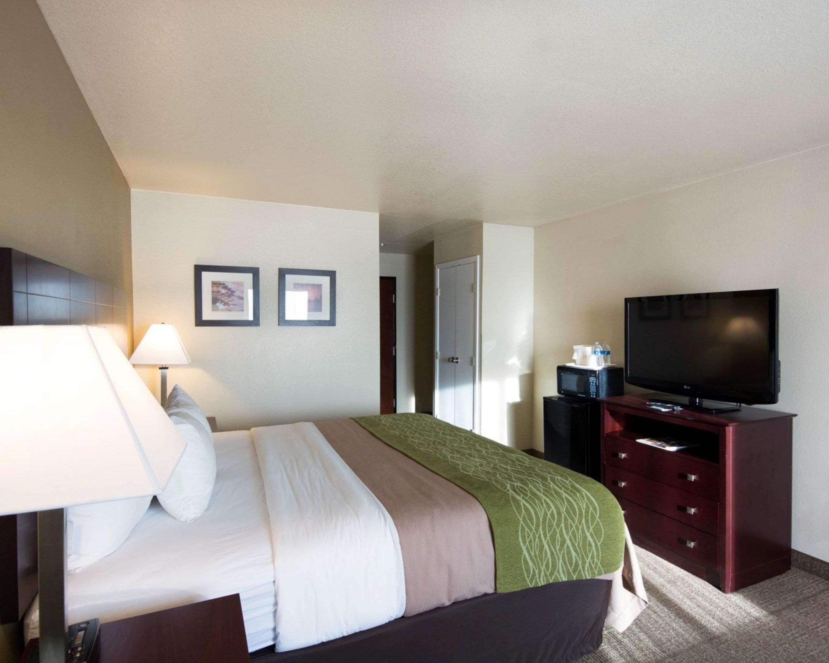 Comfort Inn & Suites Mansfield Buitenkant foto