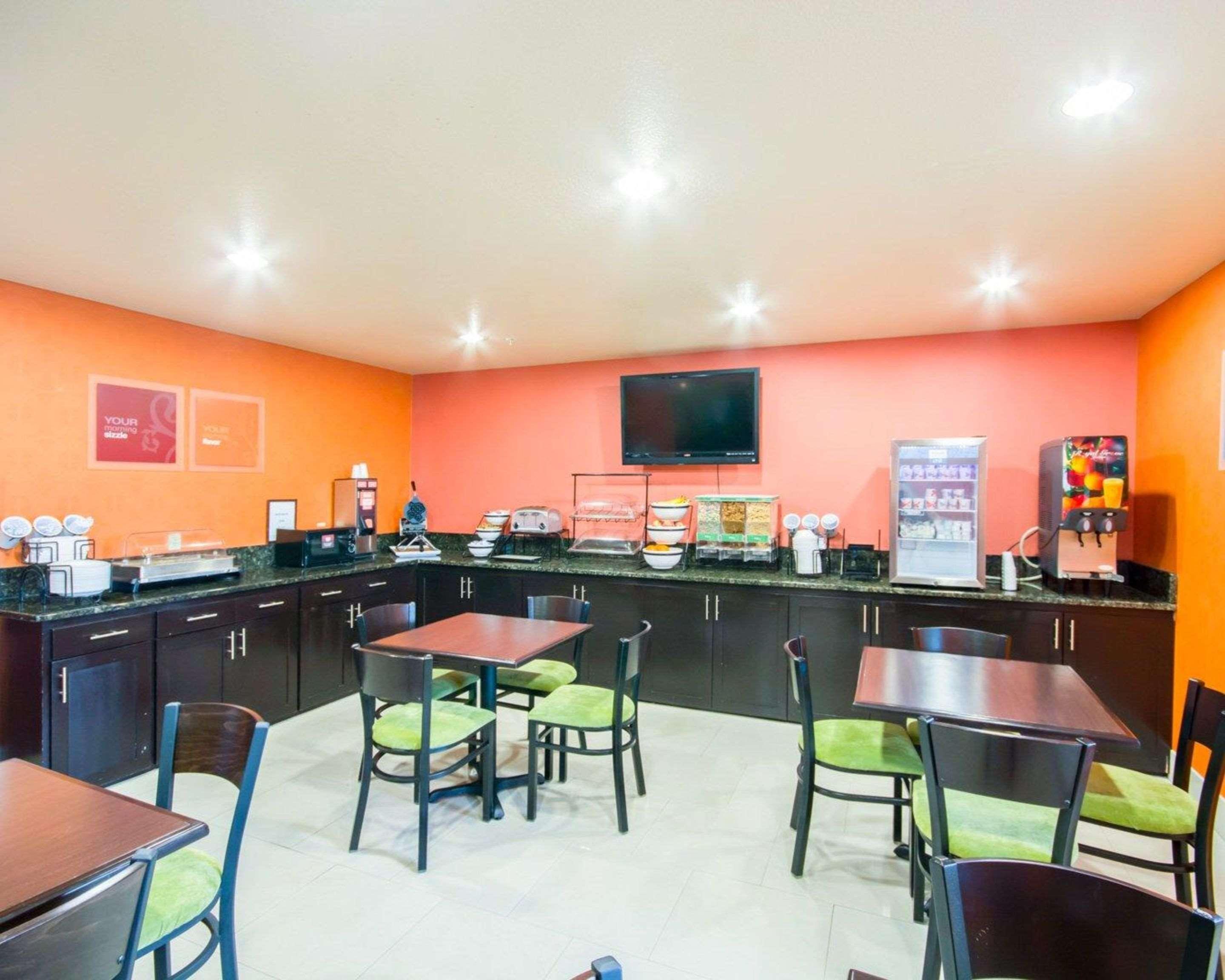 Comfort Inn & Suites Mansfield Buitenkant foto