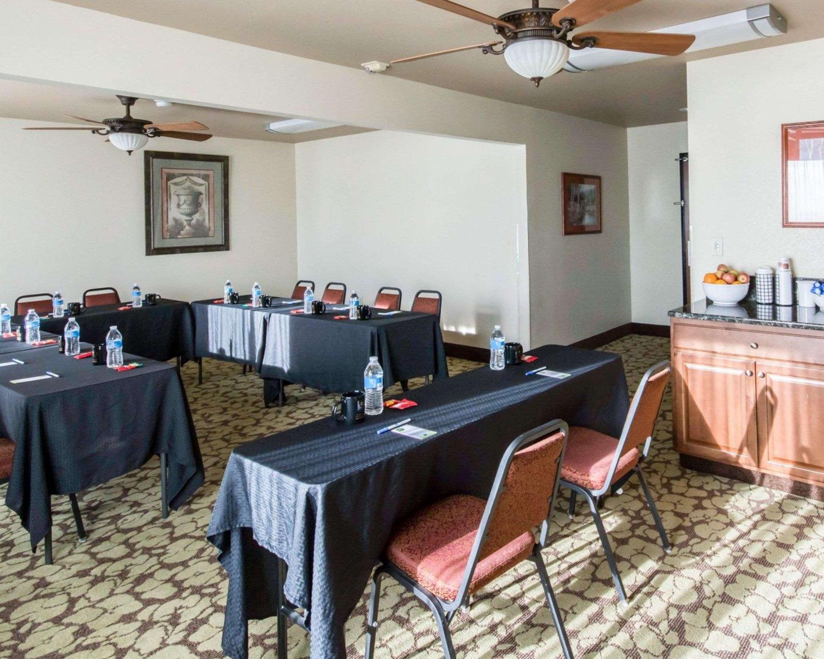 Comfort Inn & Suites Mansfield Buitenkant foto