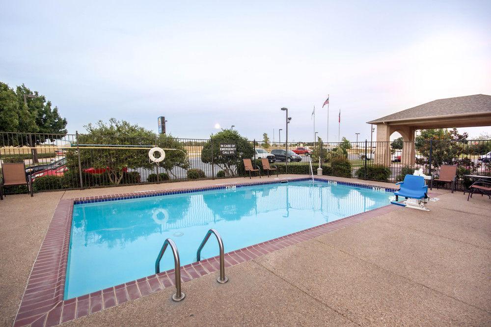 Comfort Inn & Suites Mansfield Buitenkant foto
