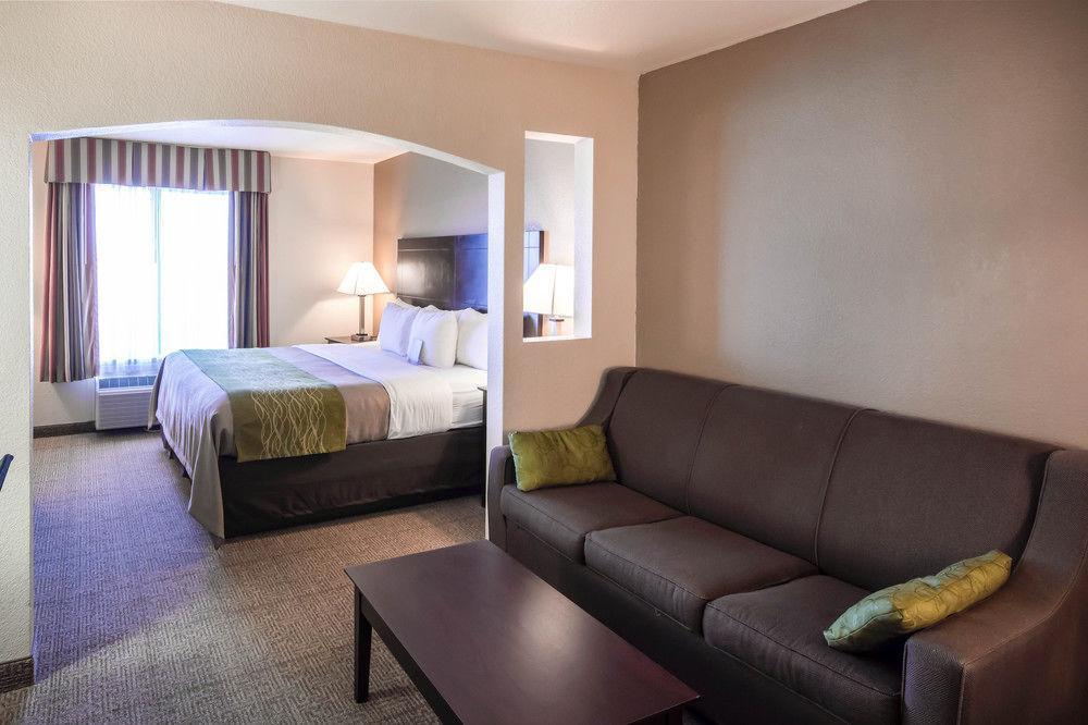 Comfort Inn & Suites Mansfield Buitenkant foto